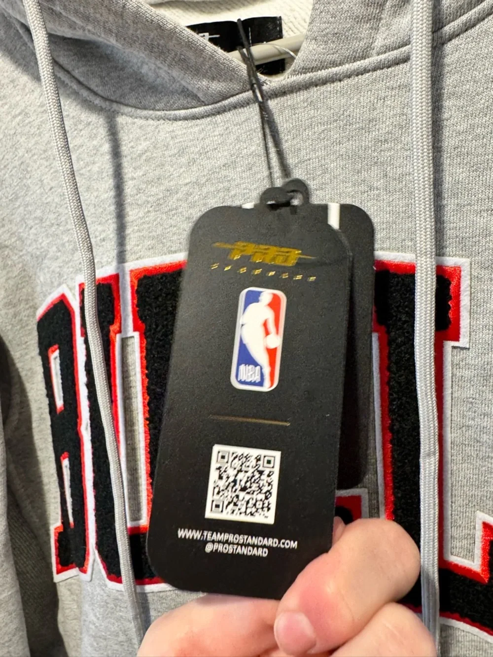 Chicago Bulls Hoodie - Picture 6 of 9